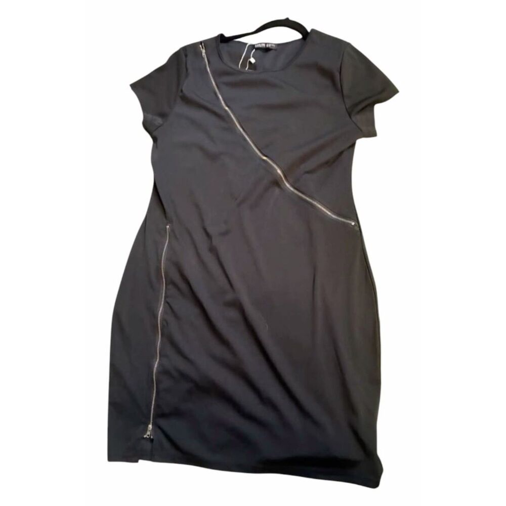 Black bodycon dress with zipper detail sz14